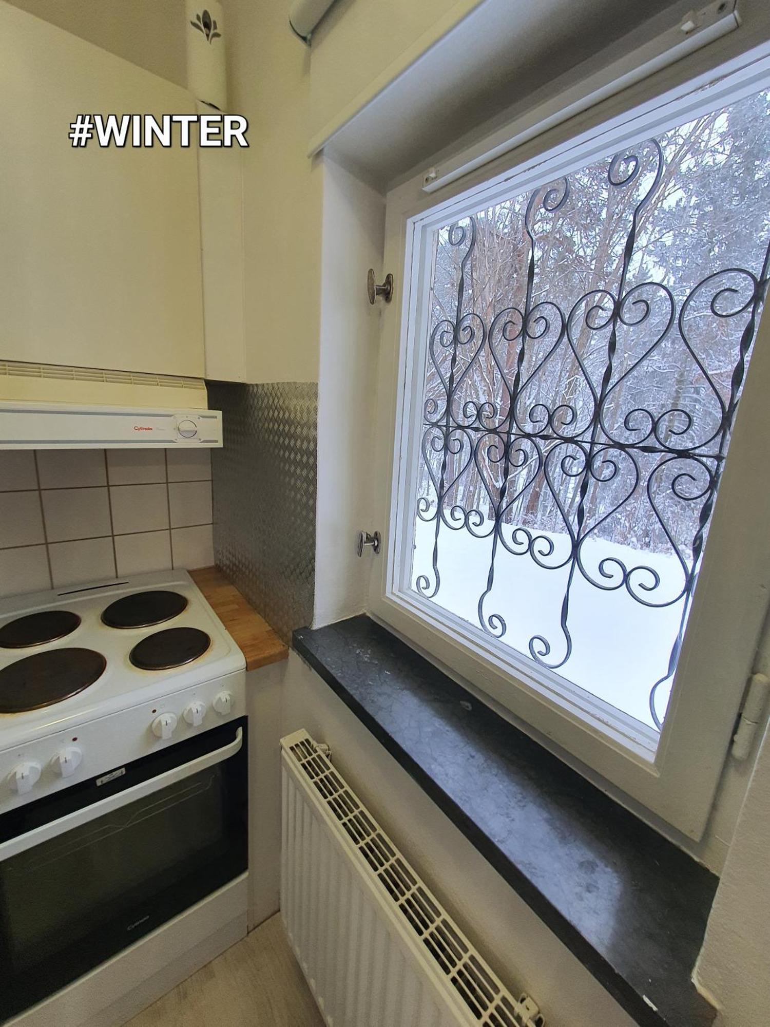 Close To The Metro And The Beach!!! With A View Of The Scandinavian Forest Stockholm Exterior photo